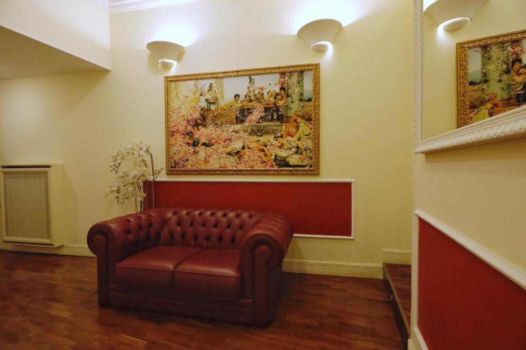 Hotel Dimora Frattina à Rome Extérieur photo